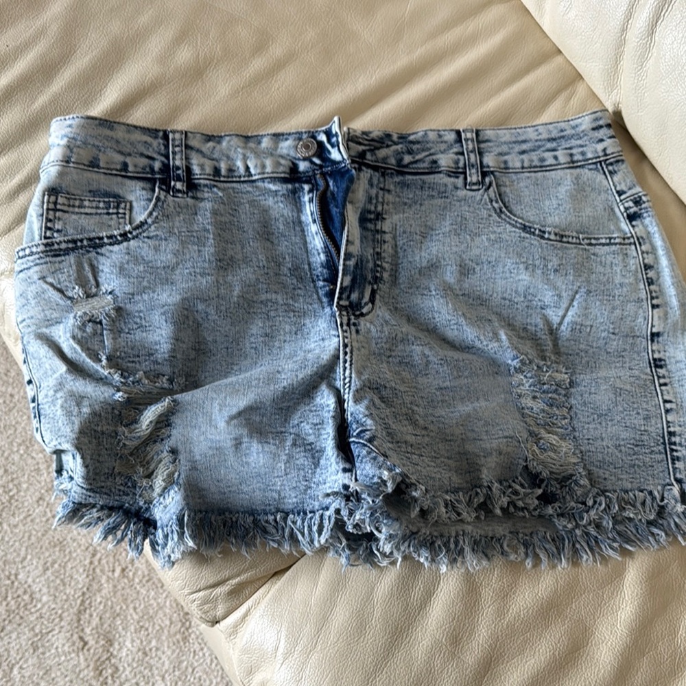 Amazon Blue Jean Shorts Distressed Frayed Hem